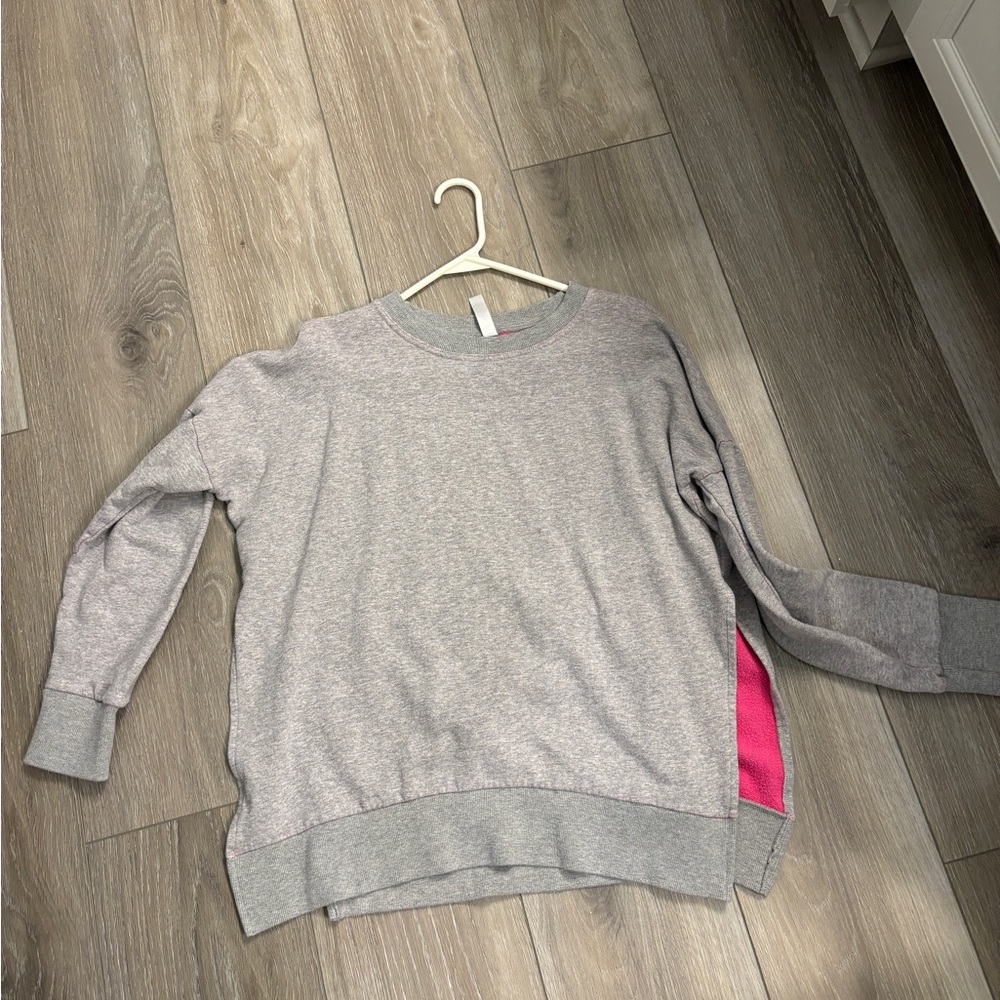 XS/S Latched Mama Deluxe Crewneck Nursing Pullover